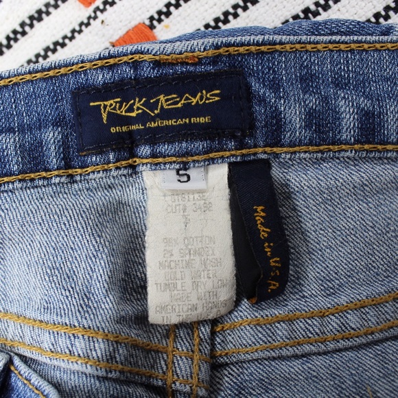 Preowned Truck Jeans with Embroidery Juniors 5 womens size 6 - Picture 10 of 10